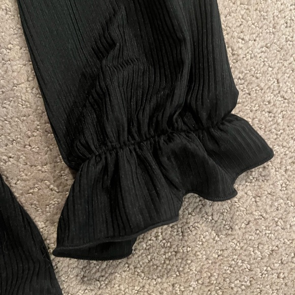 White Birch Off-Shoulder Shirt. Size S. NWOT - Picture 3 of 4